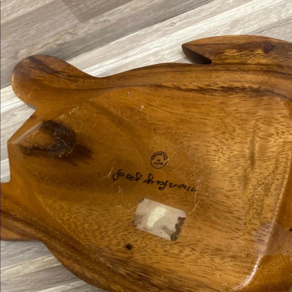Wooden sea Turtle Shaped Serving Tray vintage Charcuterie Board / tray - Picture 6 of 11
